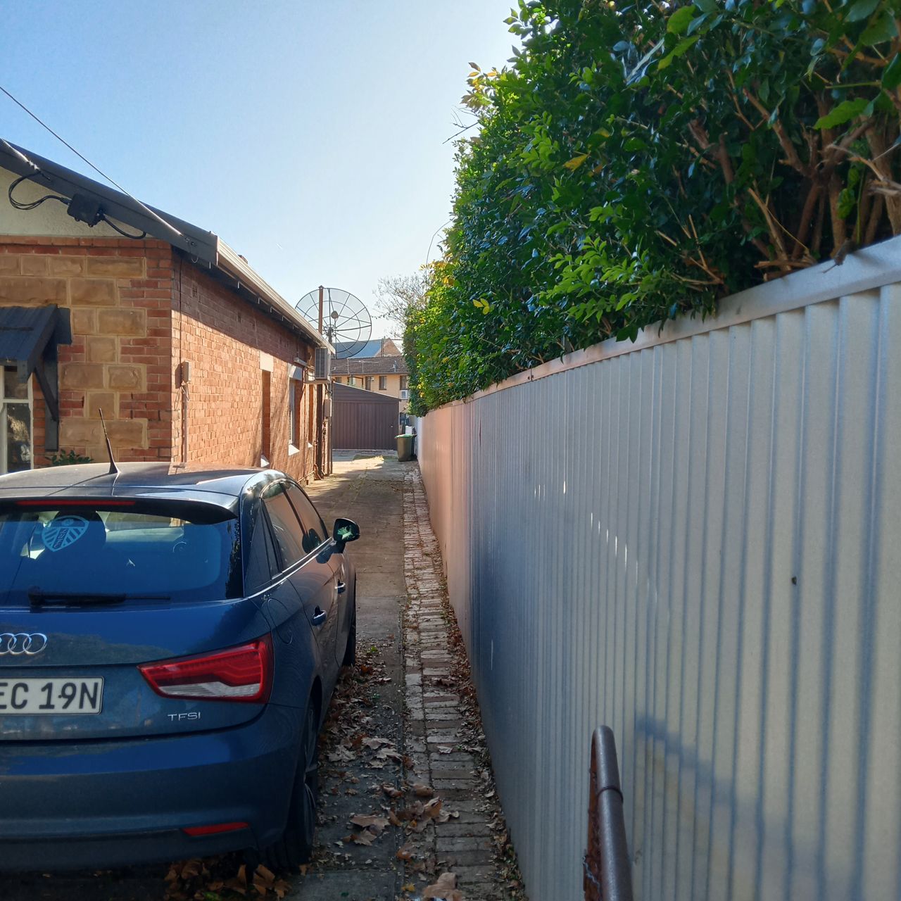 Fence line, access and presentation works